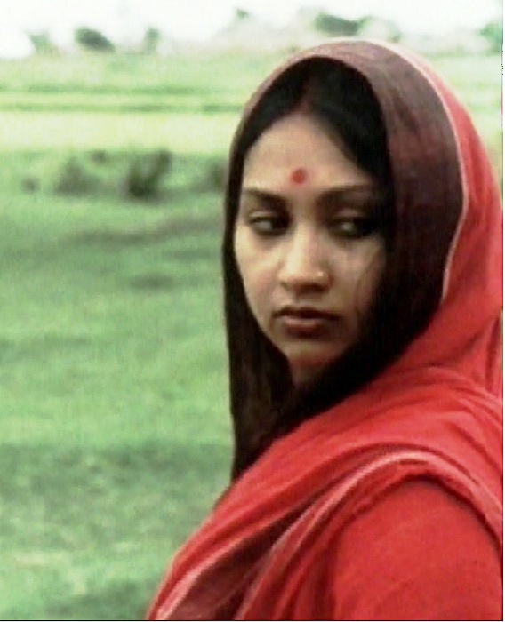 遥远的雷声(1973)的剧照 遥远的雷声(1973)的剧照