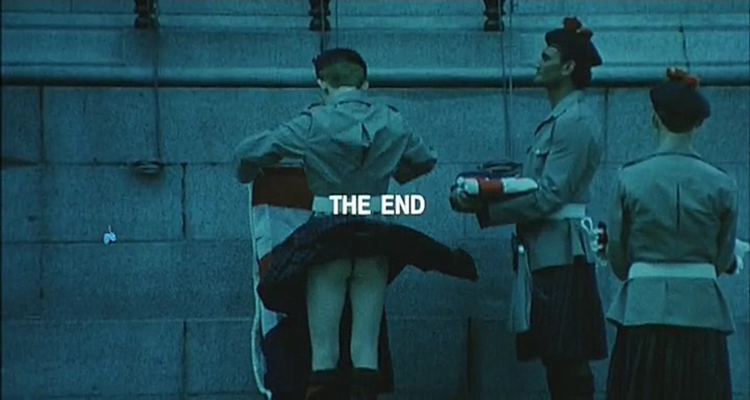 去年烟花特别多
(1998)的剧照 去年烟花特别多
(1998)的剧照