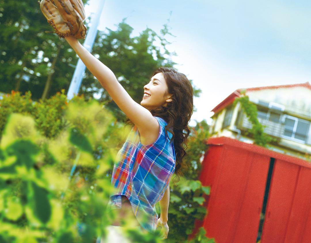 挎斗摩托车里的狗(2007)的剧照 挎斗摩托车里的狗(2007)的剧照