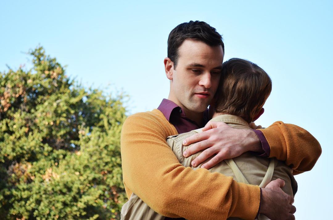 苹果树下(2013)的剧照 苹果树下(2013)的剧照