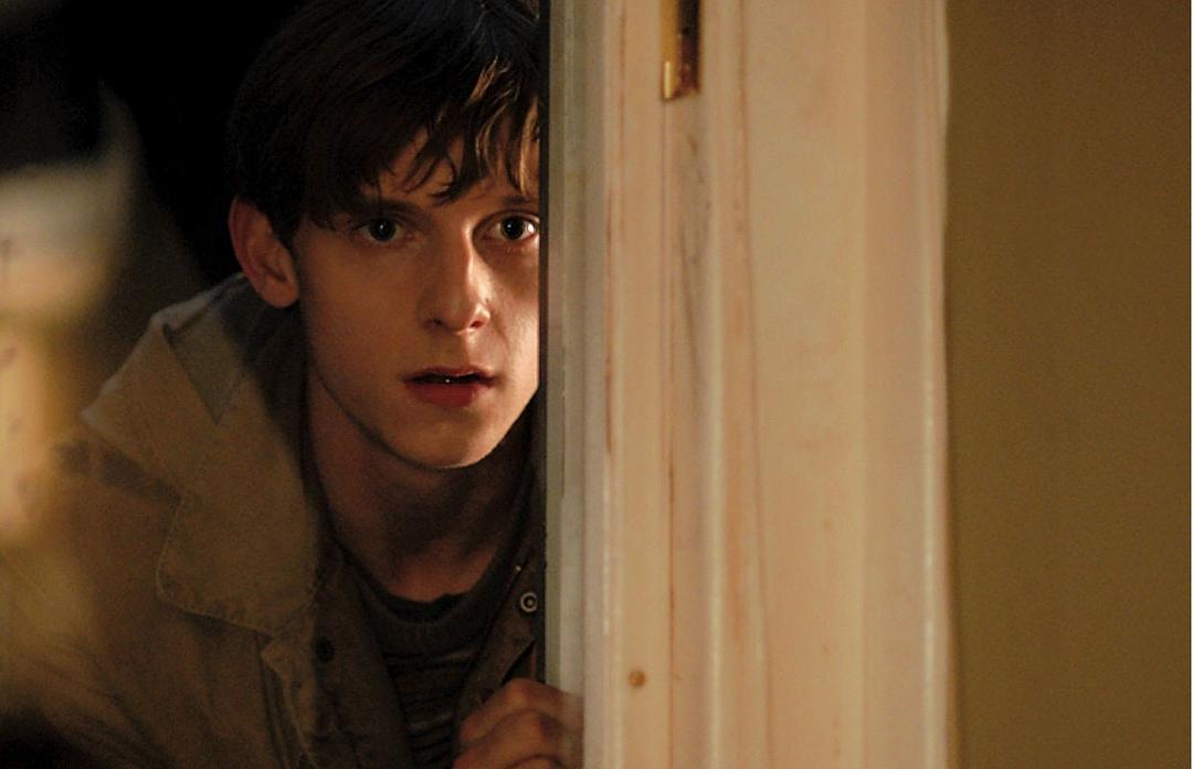 在屋顶上流浪(2007)的剧照 在屋顶上流浪(2007)的剧照