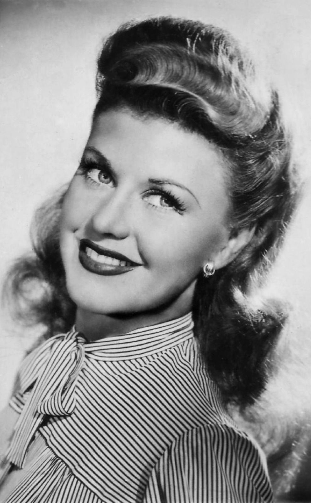 我将来看你(1944)的剧照 我将来看你(1944)的剧照