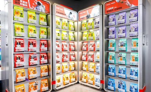 百加世联动宠物家发布看奇主粮 新品上市并启动导盲犬公益项目