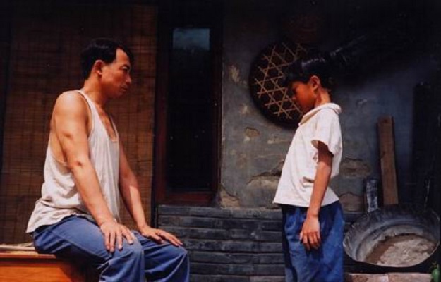向日葵
(2005)的剧照 向日葵
(2005)的剧照