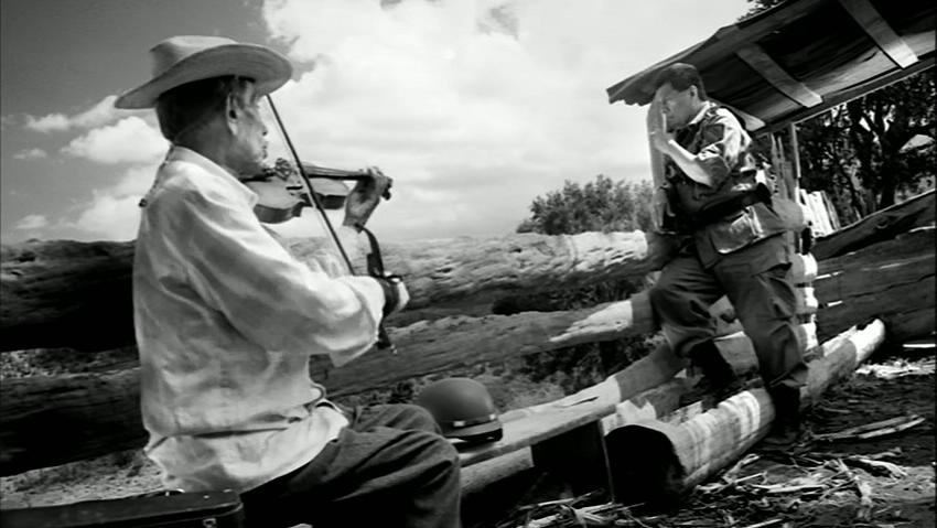 小提琴革命曲(2005)的剧照 小提琴革命曲(2005)的剧照