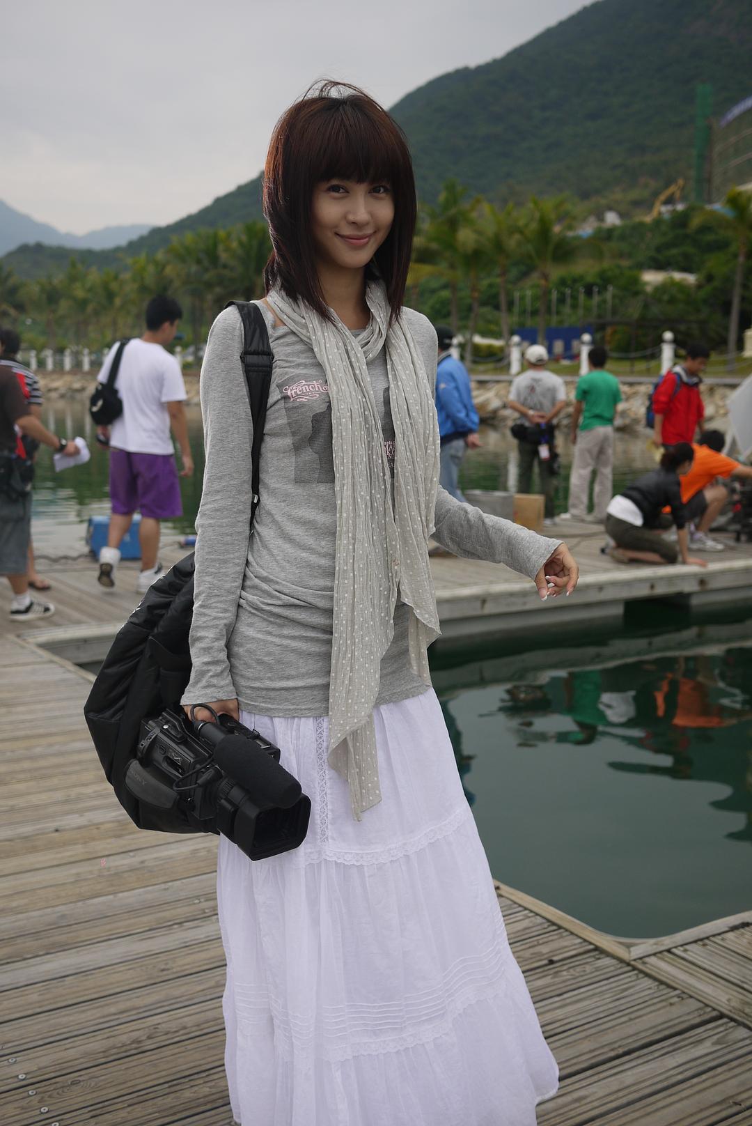 我们约会吧
(2011)的剧照 我们约会吧
(2011)的剧照