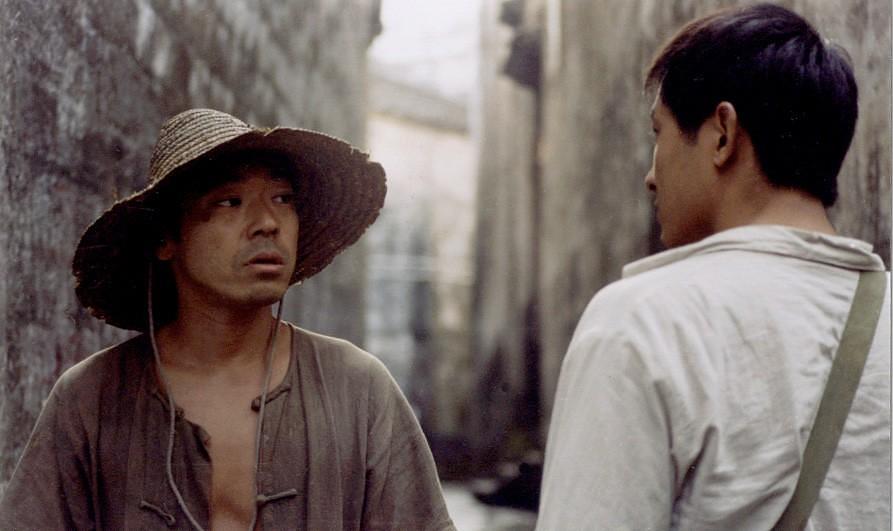 暖
(2003)的剧照 暖
(2003)的剧照