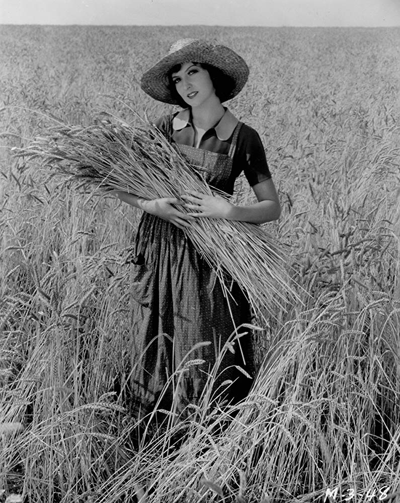 都市女郎(1930)的剧照 都市女郎(1930)的剧照