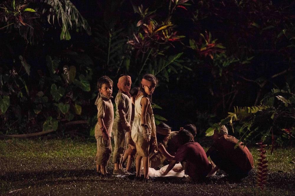 走出黑暗(2014)的剧照 走出黑暗(2014)的剧照