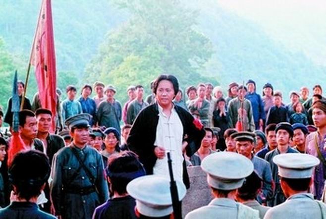 第一军规
(2009)的剧照 第一军规
(2009)的剧照