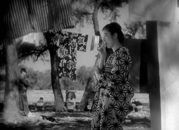 浮草物语(1934)的剧照 浮草物语(1934)的剧照