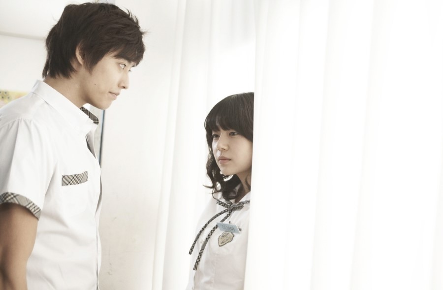 十八,十九(2012)的剧照 十八,十九(2012)的剧照