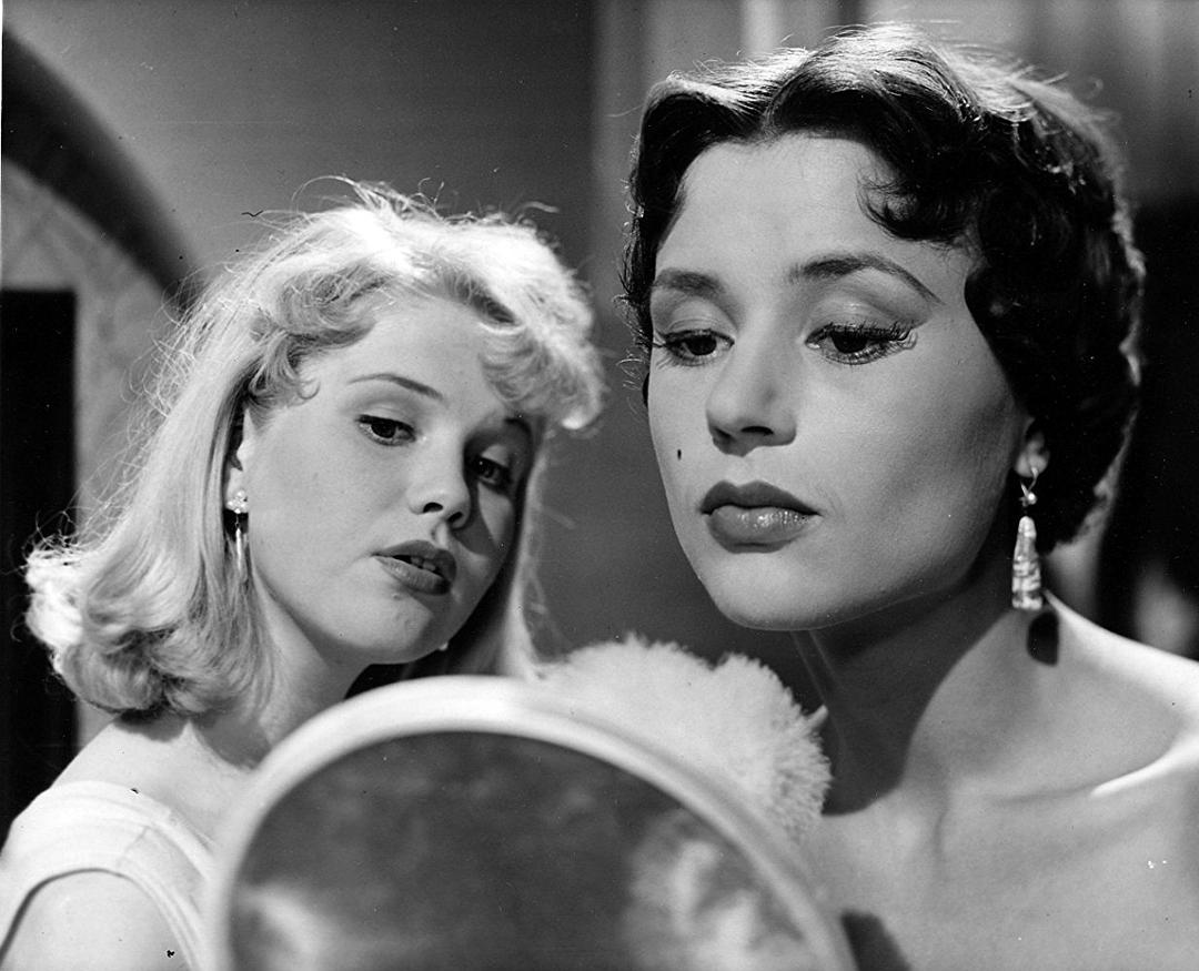 花都绮梦(1955)的剧照 花都绮梦(1955)的剧照