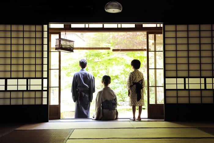 鬼怪文豪怪谈4:后日(2010)的剧照 鬼怪文豪怪谈4:后日(2010)的剧照