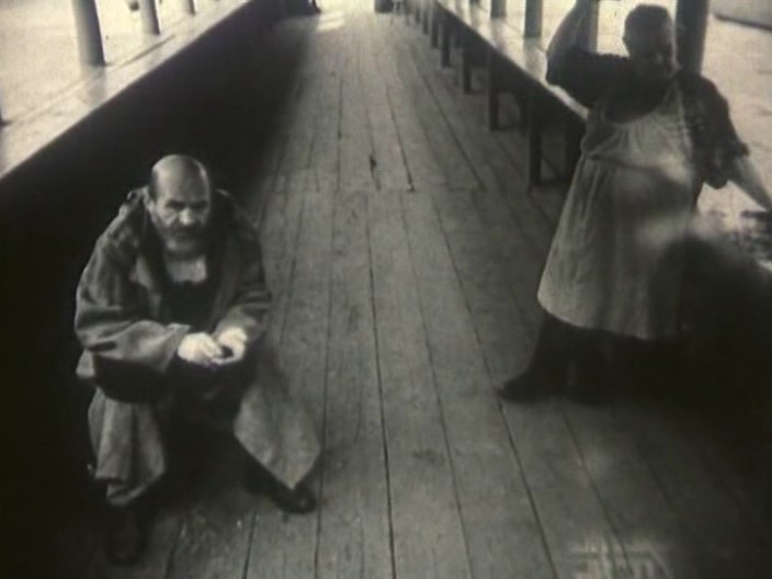 孤独人类之声(1987)的剧照 孤独人类之声(1987)的剧照