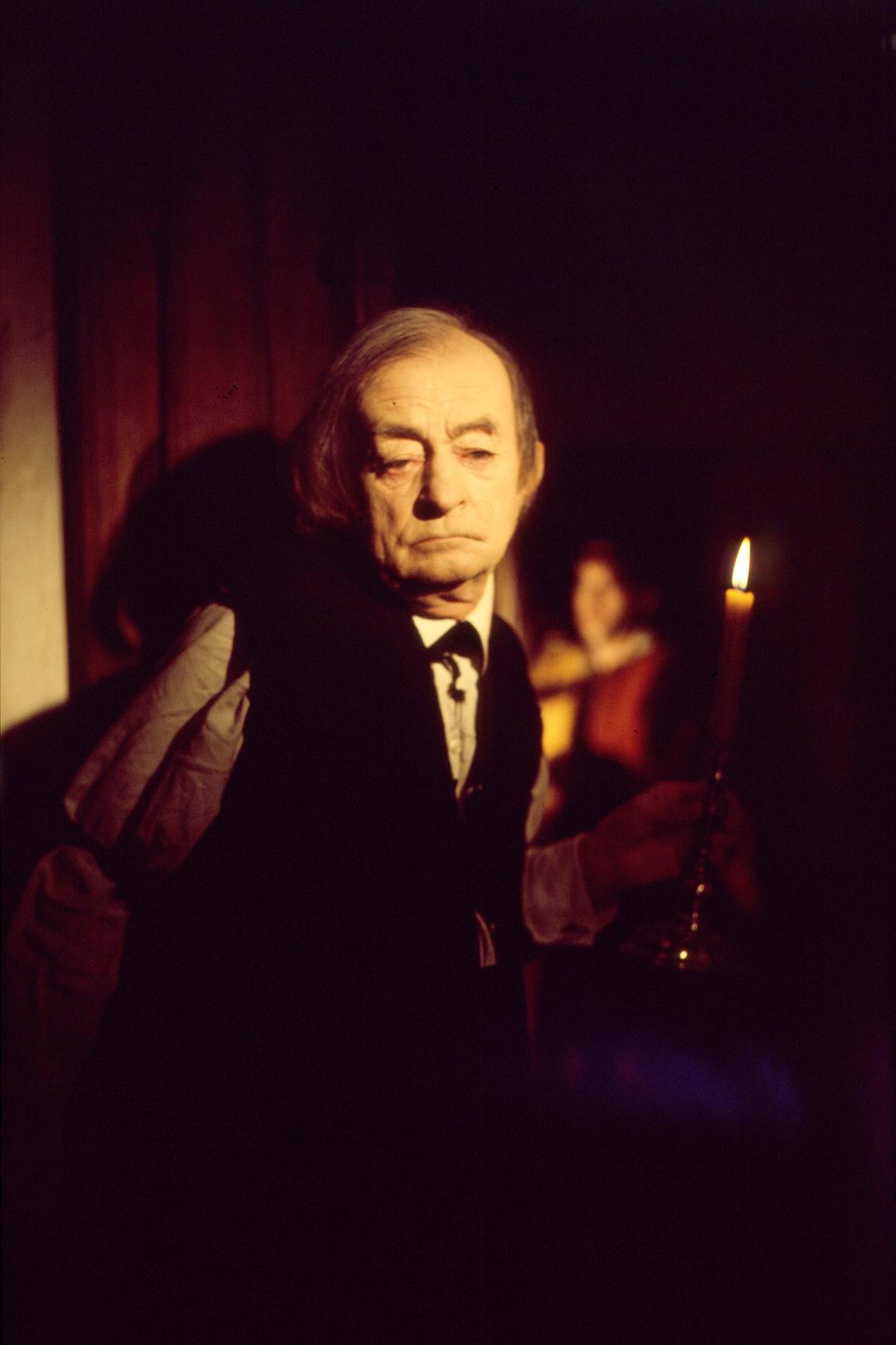 玻璃精灵(1976)的剧照 玻璃精灵(1976)的剧照