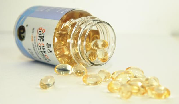 盖夫鱼油养毛护肤，宠物毛发护理新选择