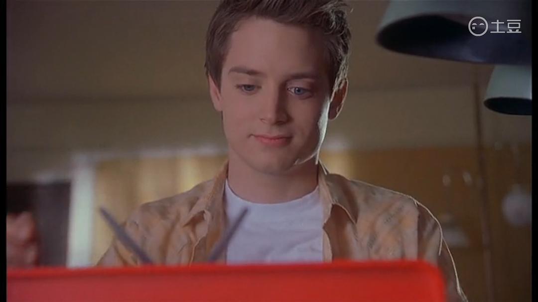 十七岁初体验(2002)的剧照 十七岁初体验(2002)的剧照