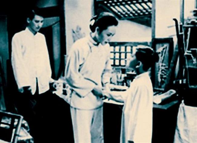 玉卿嫂
(1984)的剧照 玉卿嫂
(1984)的剧照