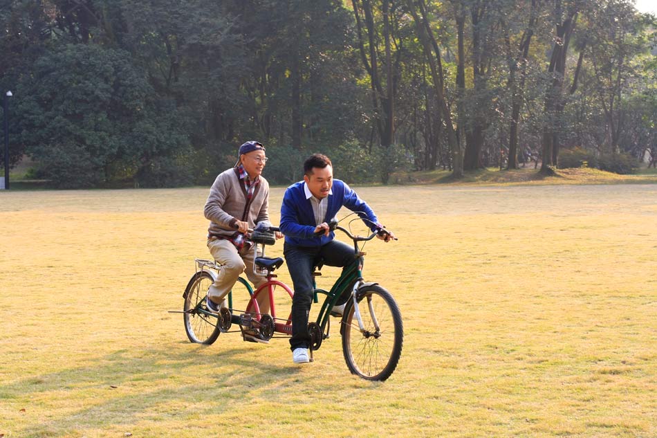 老虎都要嫁
(2010)的剧照 老虎都要嫁
(2010)的剧照