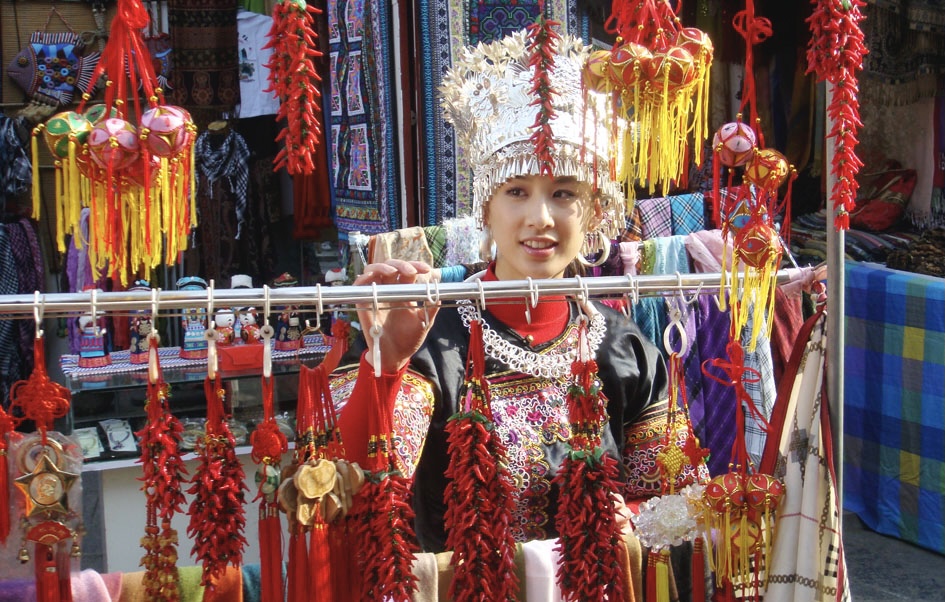 寻找刘三姐
(2009)的剧照 寻找刘三姐
(2009)的剧照