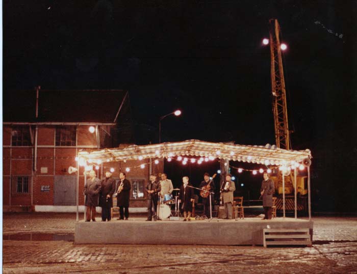 塞瑟岛之旅(1984)的剧照 塞瑟岛之旅(1984)的剧照