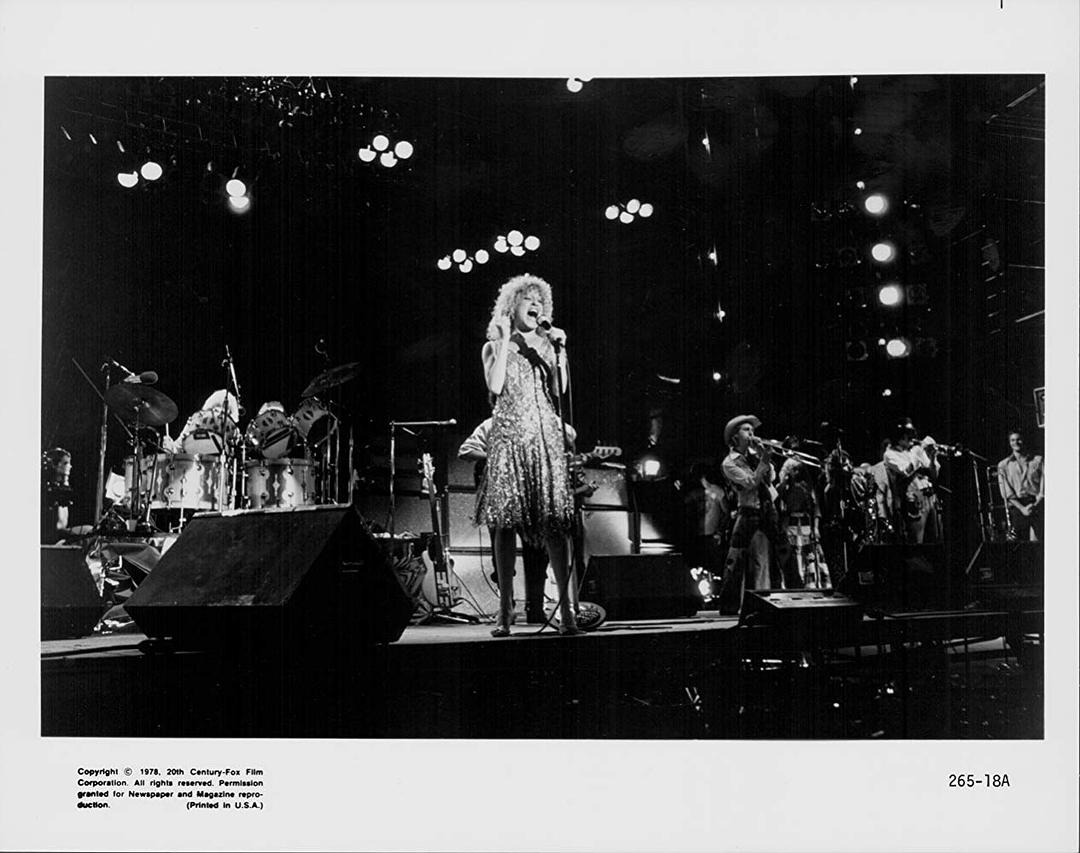 歌声泪痕(1979)的剧照 歌声泪痕(1979)的剧照