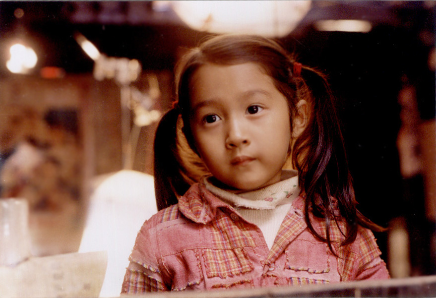 暖
(2003)的剧照 暖
(2003)的剧照