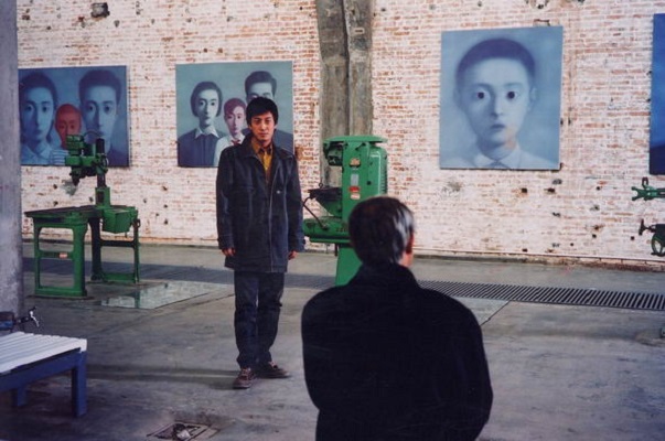 向日葵
(2005)的剧照 向日葵
(2005)的剧照