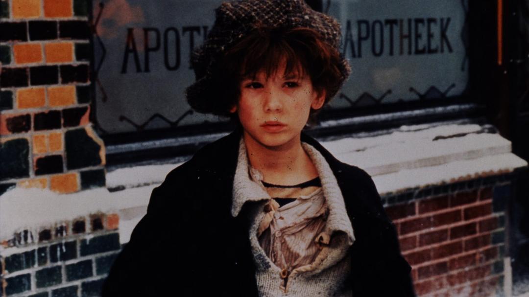 小面包屑(1999)的剧照 小面包屑(1999)的剧照