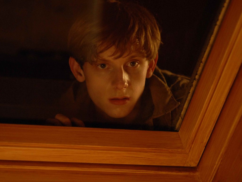 在屋顶上流浪(2007)的剧照 在屋顶上流浪(2007)的剧照