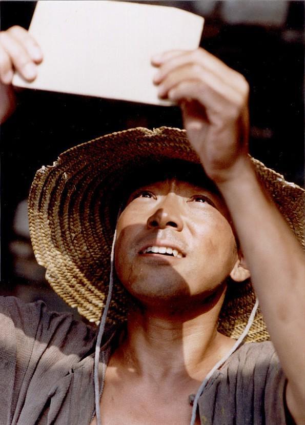 暖
(2003)的剧照 暖
(2003)的剧照