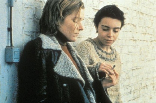 两极天使(1998)的剧照 两极天使(1998)的剧照