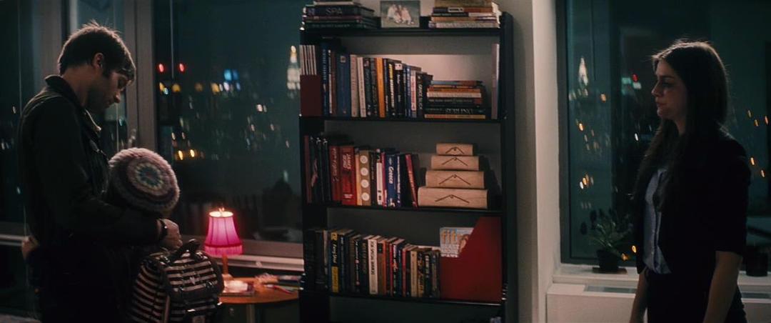 宵禁(2012)的剧照 宵禁(2012)的剧照