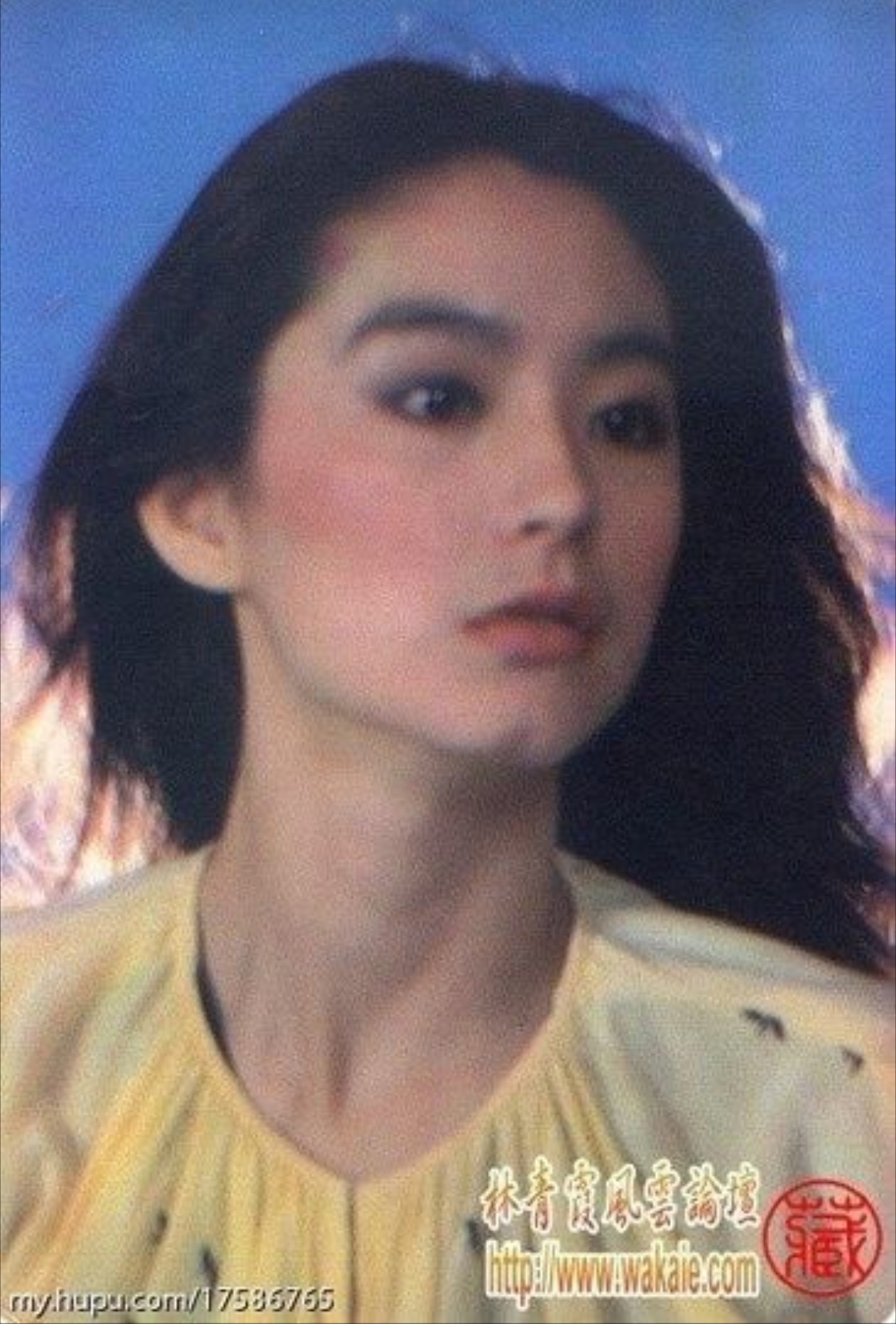 沙滩上的月亮(1978)的剧照 沙滩上的月亮(1978)的剧照