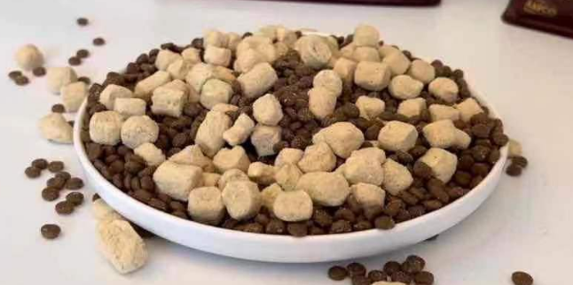 大玛仕携众多明星产品强势亮相第二十四届亚洲宠物展