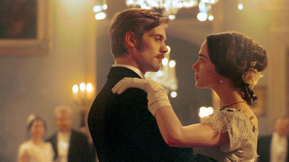 包法利夫人(2000)的剧照 包法利夫人(2000)的剧照