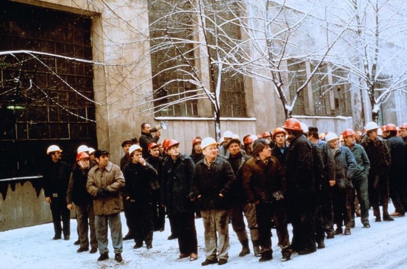 铁人(1981)的剧照 铁人(1981)的剧照