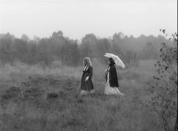 寂寞芳心(1974)的剧照 寂寞芳心(1974)的剧照