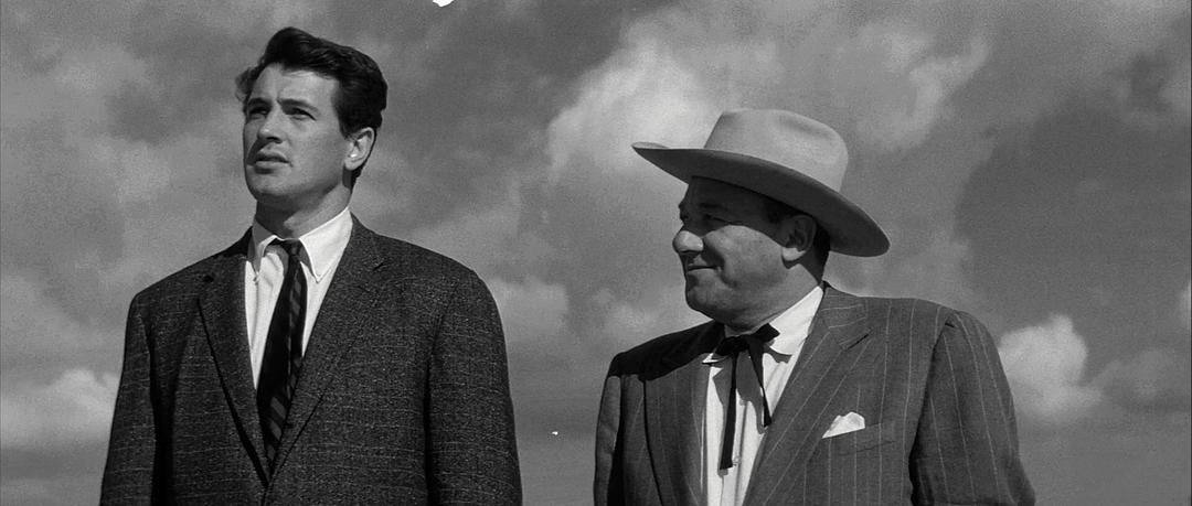 碧海青天夜夜心(1957)的剧照 碧海青天夜夜心(1957)的剧照