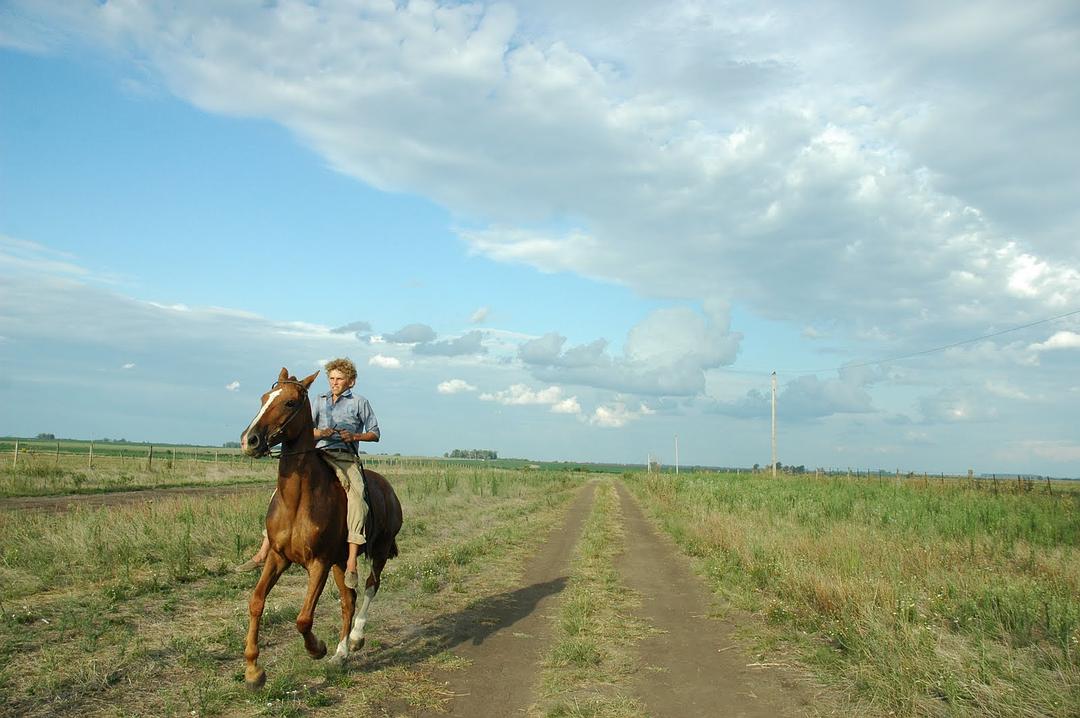 脸红的夏日(2009)的剧照 脸红的夏日(2009)的剧照