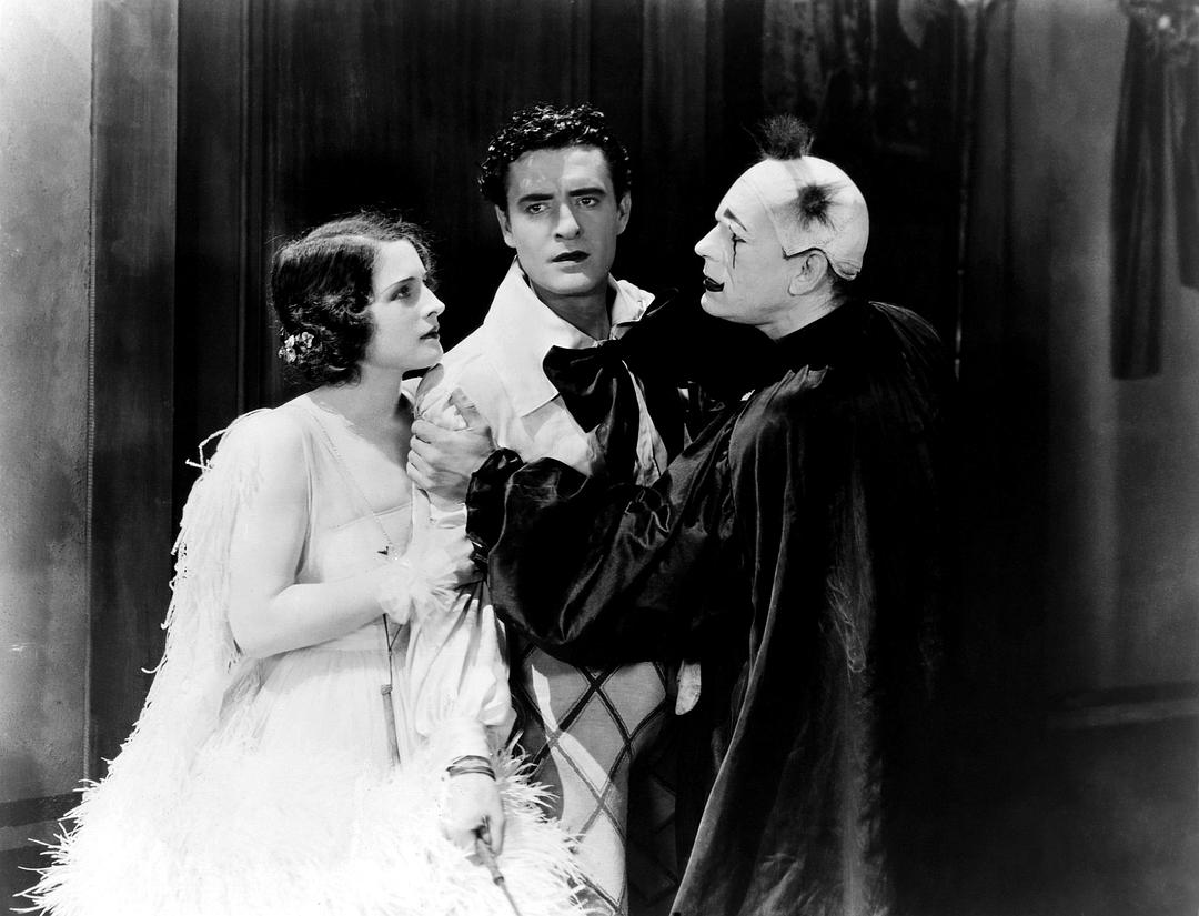 挨了耳光的男人(1924)的剧照 挨了耳光的男人(1924)的剧照