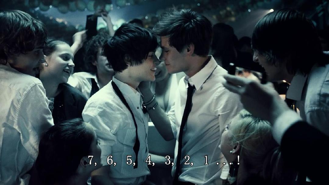 自杀房间(2011)的剧照 自杀房间(2011)的剧照