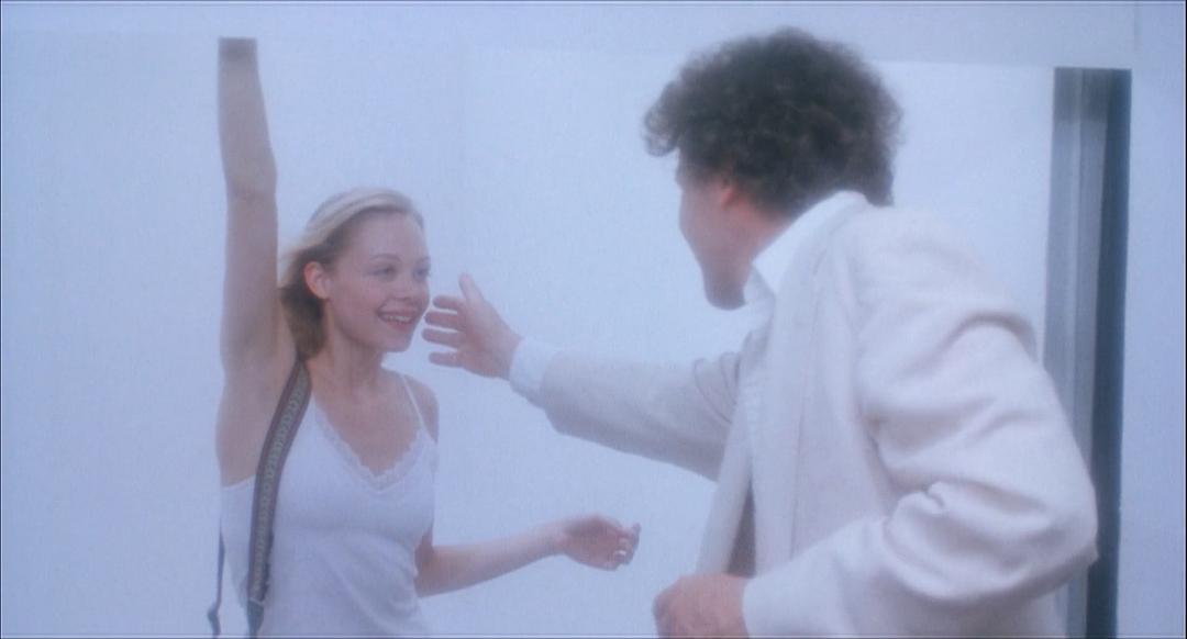 漂亮宝贝(1999)的剧照 漂亮宝贝(1999)的剧照