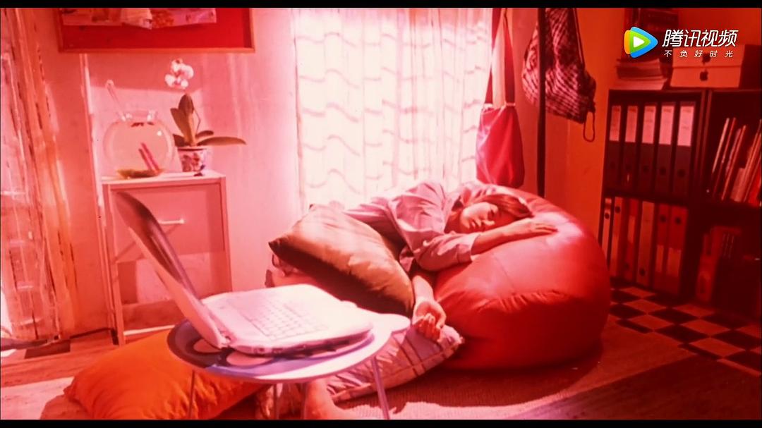 苹果的滋味
(2001)的剧照 苹果的滋味
(2001)的剧照