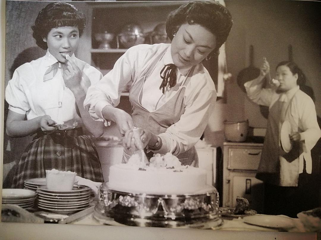 四千金
(1957)的剧照 四千金
(1957)的剧照