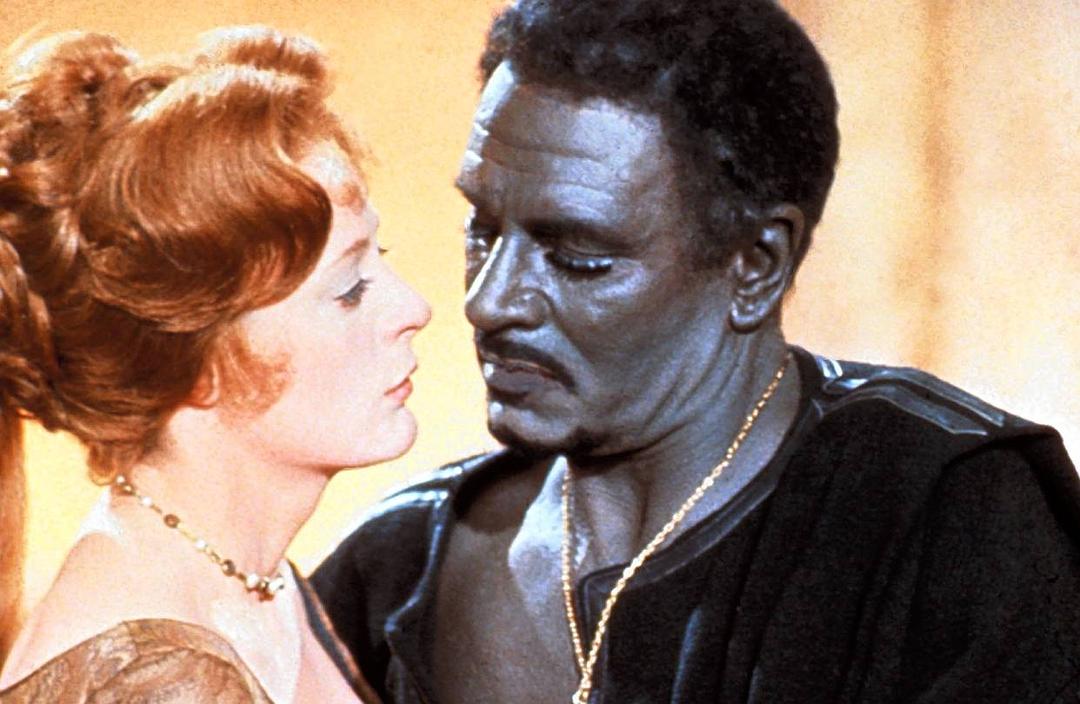 奥赛罗(1965)的剧照 奥赛罗(1965)的剧照