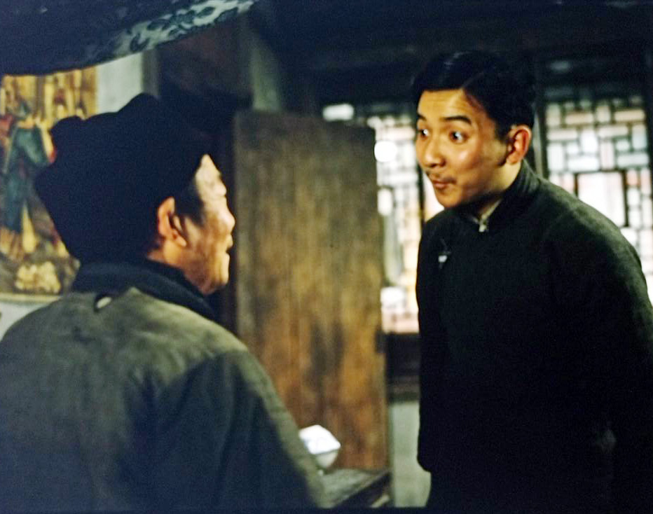 包氏父子
(1983)的剧照 包氏父子
(1983)的剧照