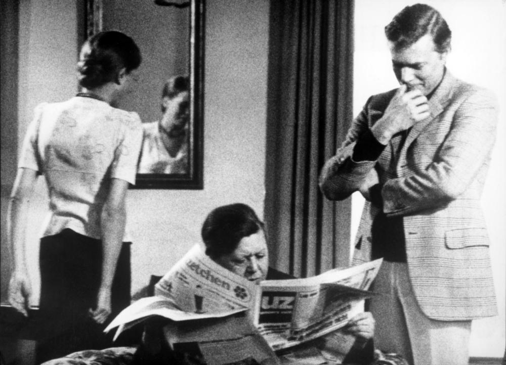 卡斯特婆婆升天记(1975)的剧照 卡斯特婆婆升天记(1975)的剧照