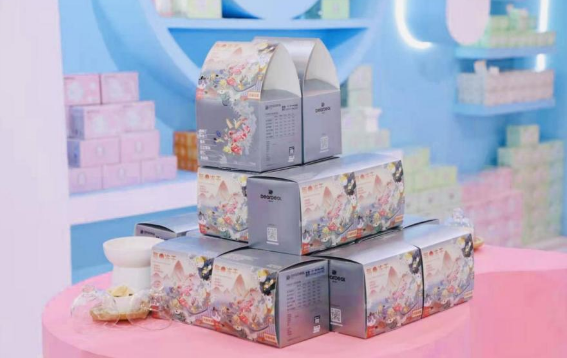 DearDeal萌宠出动亮相第八届京宠展，荣获优秀新品奖